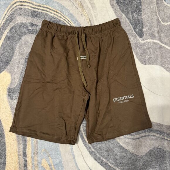 Fear Of God Essentials SS19 Brown Shorts Mens Size Medium or Large - Picture 1 of 3